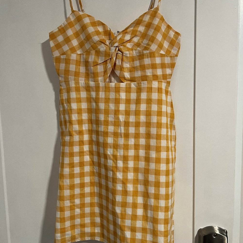NEW Full Tilt musta knot front Gingham checkered Dress Small Yellow white